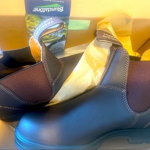 Blundstone 550 Boots. Walnut. Size US 8/ AUS 5